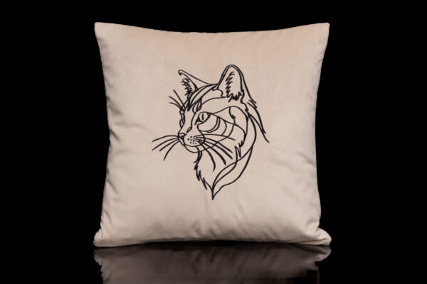 dekoratyvinė pagalvėlė pagalvėlės siuvinėta pagalvėlė pagalvėlės su šunimis dekoratyvinė pagalvėlė su gyvūnais išskirtinio dizaino pagalvėlės