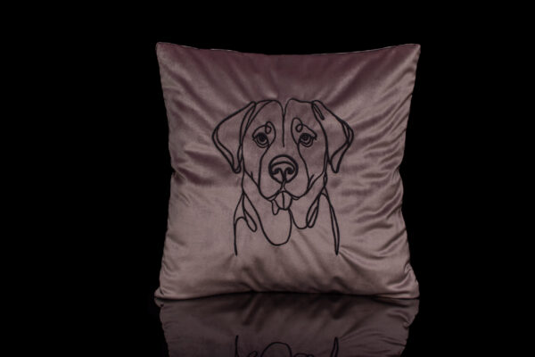 dekoratyvinė pagalvėlė pagalvėlės siuvinėta pagalvėlė pagalvėlės su šunimis dekoratyvinė pagalvėlė su gyvūnais išskirtinio dizaino pagalvėlės